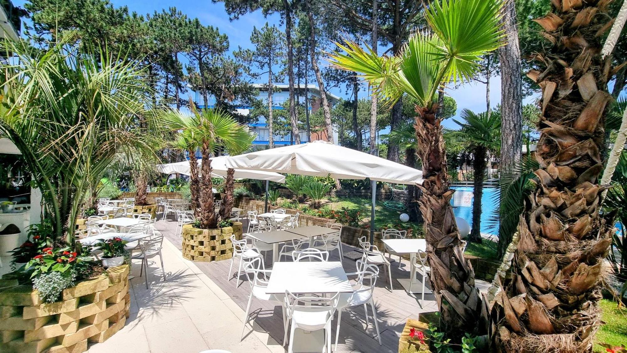Hotel Mediterraneo 4*
